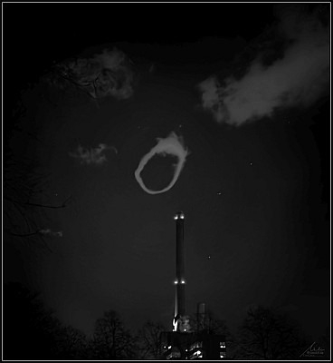 wolkenspiel-sw-wz-r.jpg